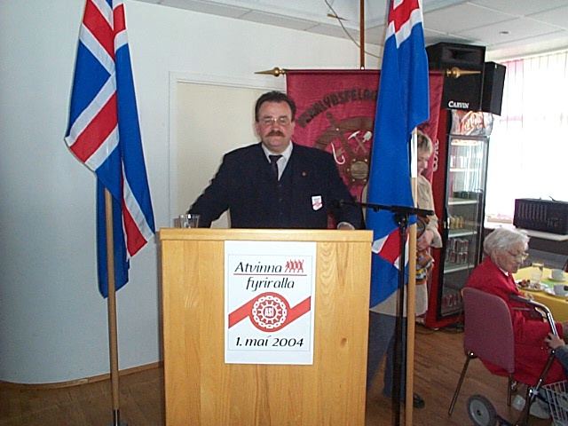 1.maí 2004