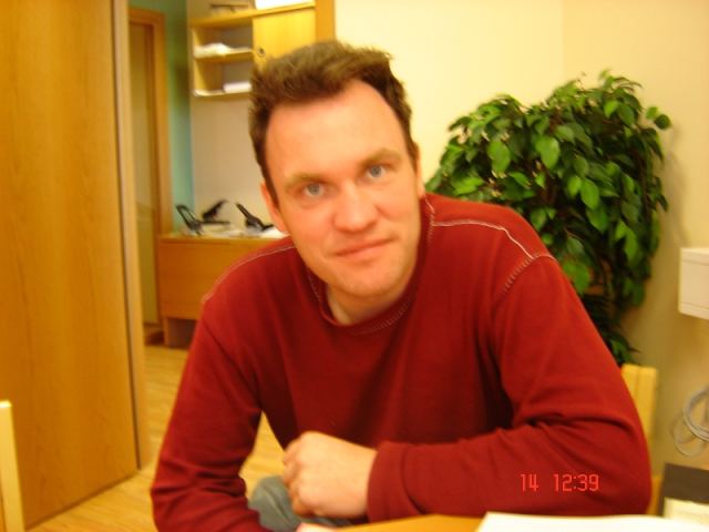 Á skrifstofu félagsins