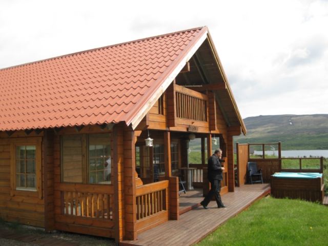 Efstiás 11, Svínadal