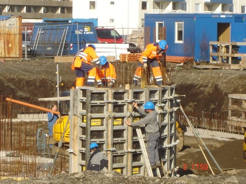 Á fimmta tug hefur verið sagt upp störfum í þessari viku